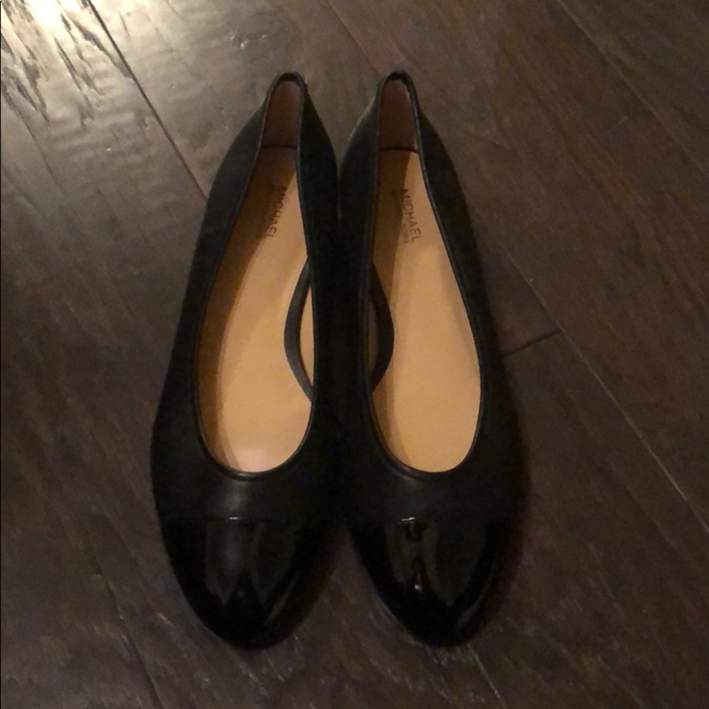 Michael Kors flats